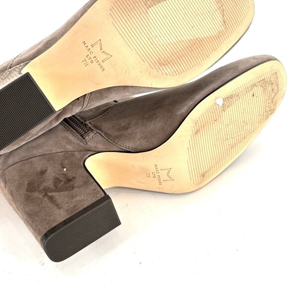 Marc Fisher Johnny Embroidered Boots 7 Gray Suede NWOT Ankle Booties Floral Heel - Picture 6 of 6